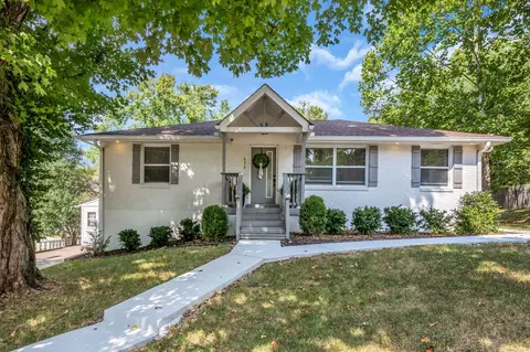 634 Watsonwood Dr, Nashville, TN 37211