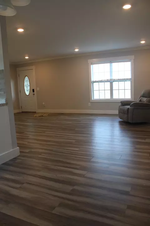 Living - 90 Allred Rd, Decherd, TN 37324 photo 3 of 3