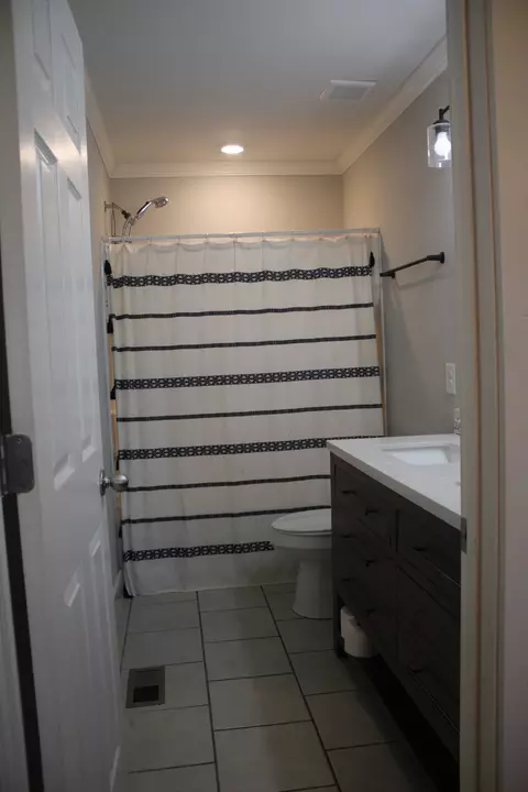 Bath - 90 Allred Rd, Decherd, TN 37324 photo 1 of 4