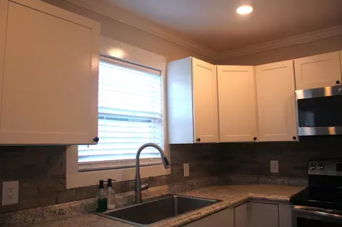 Kitchen - 90 Allred Rd, Decherd, TN 37324 photo 2 of 2
