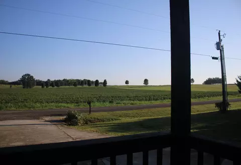 Exterior - 90 Allred Rd, Decherd, TN 37324 photo 3 of 5