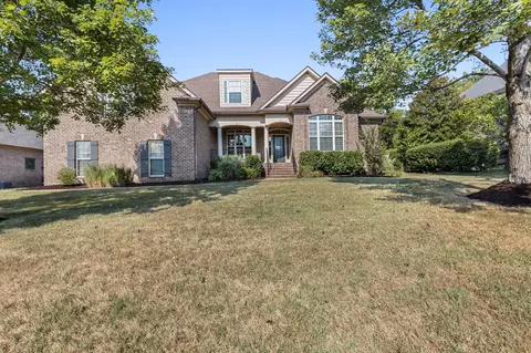 1012 Whispering Wind Way, Hendersonville, TN 37075