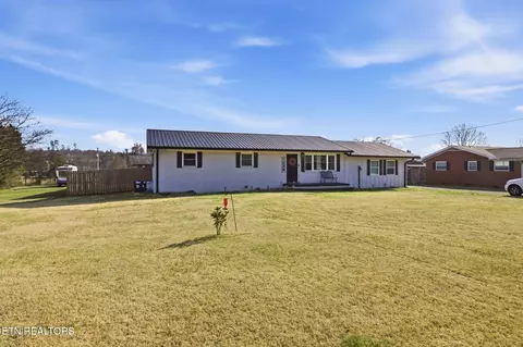 1239 S Old Sevierville Pike, Seymour, TN 37865