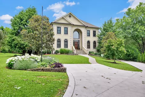 749 Adkisson Ln, Nashville, TN 37205