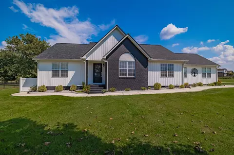 277 Love Lane Rd, Hillsboro, TN 37342