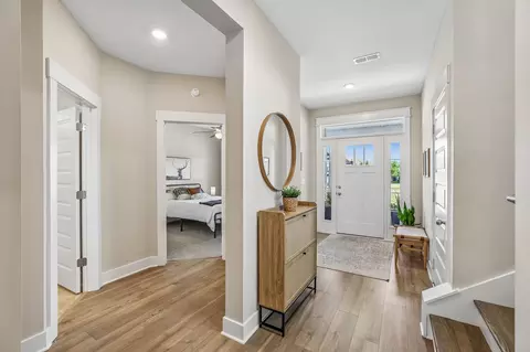 Entry Way - 2329 Fig Dr, Murfreesboro, TN 37127 photo 4 of 10