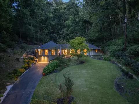 5856 Beauregard Dr, Nashville, TN 37215