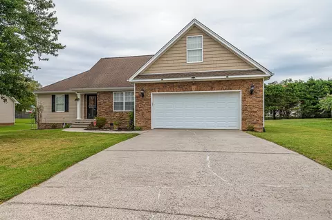 213 Thoroughbred Dr NW, Cleveland, TN 37312