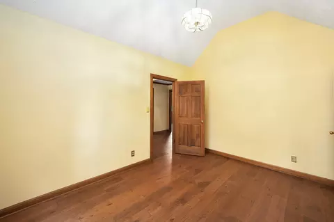 Bedroom - 53 Hampstead Cv, Jackson, TN 38305 photo 1 of 9