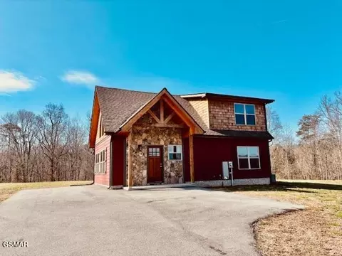 3863 Holders Grove Rd, Cosby, TN 37722