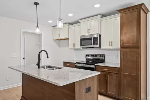 314 Tisha Ct, Clarksville, TN 37042
