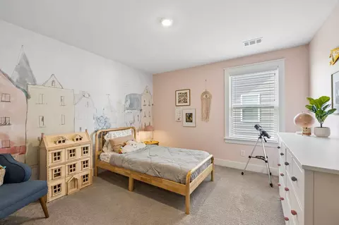 Bedroom - 3221 Chatfield Dr, Murfreesboro, TN 37129 photo 5 of 9