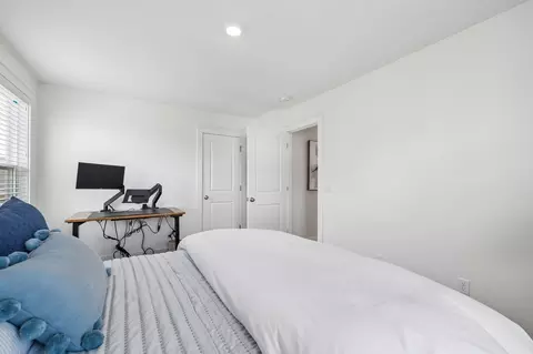Bedroom - 3221 Chatfield Dr, Murfreesboro, TN 37129 photo 9 of 9