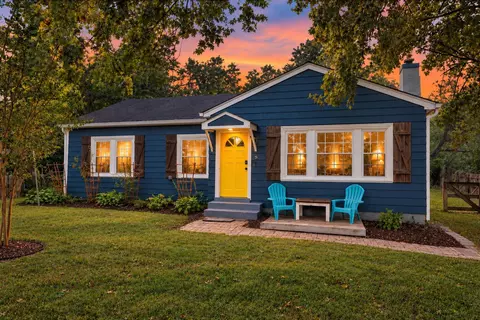 909 Edgewood Dr, Columbia, TN 38401