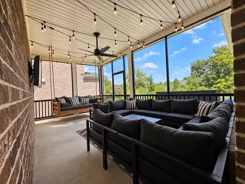 Exterior - 648 Beamon Dr, Franklin, TN 37064 photo 6 of 7