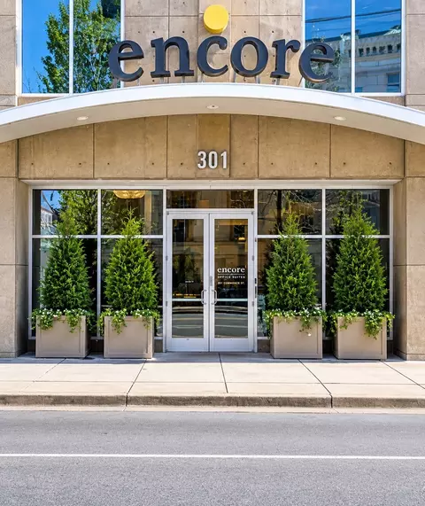 301 Demonbreun St #2016, Nashville, TN 37201