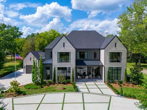 1311 Parker Pl, Brentwood, TN 37027