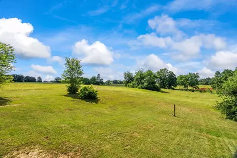Exterior - 4919 Pulliam Hardaway Rd, Springfield, TN 37172 photo 14 of 19