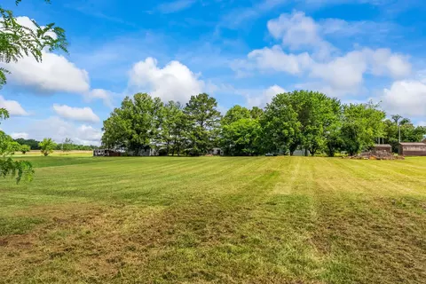 Exterior - 4919 Pulliam Hardaway Rd, Springfield, TN 37172 photo 18 of 19