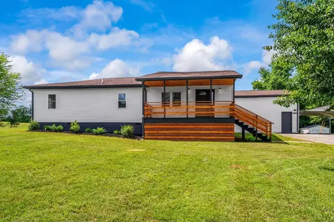 Exterior - 4919 Pulliam Hardaway Rd, Springfield, TN 37172 photo 8 of 19