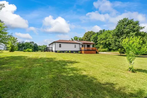 Exterior - 4919 Pulliam Hardaway Rd, Springfield, TN 37172 photo 7 of 19