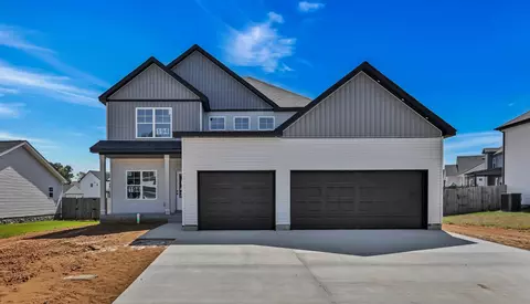 130 Monaghan Dr, Clarksville, TN 37042