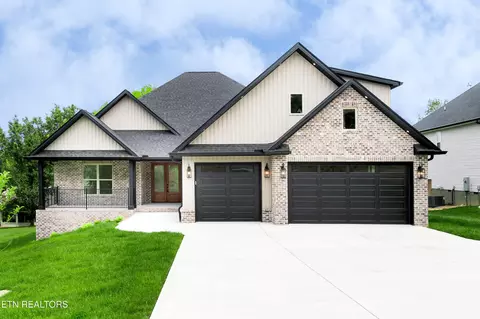 269 Ootsima Way, Loudon, TN 37774