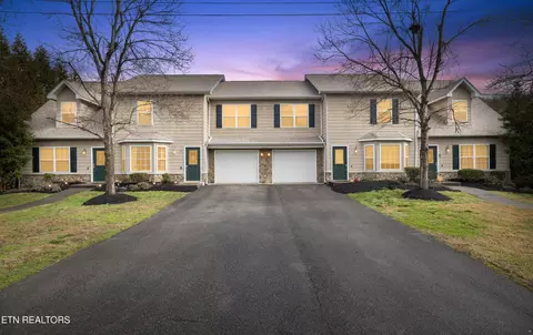 2655 High Valley Dr #2, Pigeon Forge, TN 37863