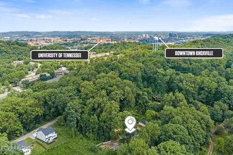 1153 Army St, Knoxville, TN 37920