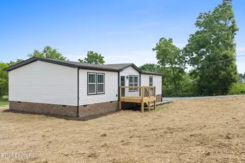 3219 Sweetwater Vonore Rd, Sweetwater, TN 37874