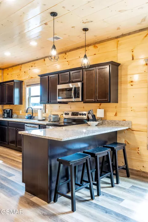 Kitchen - 2107 Eagle Feather Dr, Sevierville, TN 37862 photo 1 of 6