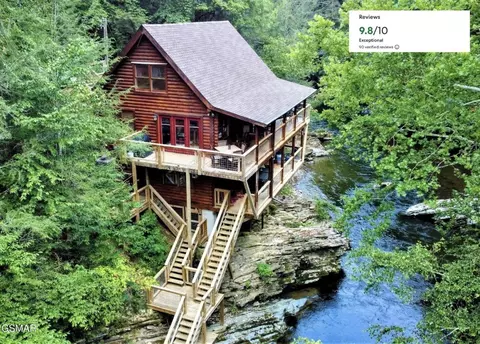 1563 Grant Rd, Sevierville, TN 37876