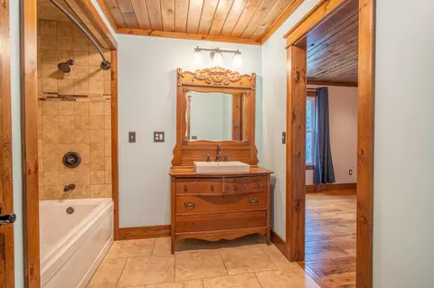 Bath - 700 Old Johnson Lake Rd, Loretto, TN 38469 photo 7 of 7