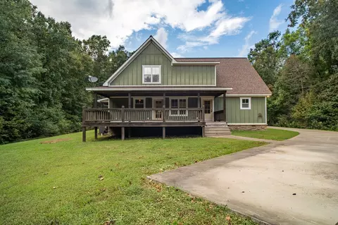 Exterior - 700 Old Johnson Lake Rd, Loretto, TN 38469 photo 7 of 13