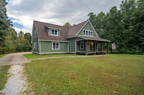 Exterior - 700 Old Johnson Lake Rd, Loretto, TN 38469 photo 8 of 13
