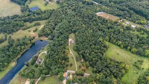 View/Area - 700 Old Johnson Lake Rd, Loretto, TN 38469 photo 3 of 4