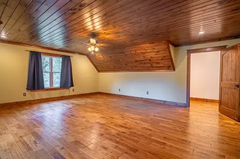 Bedroom - 700 Old Johnson Lake Rd, Loretto, TN 38469 photo 6 of 6