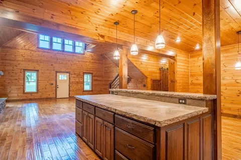 Entry Way - 700 Old Johnson Lake Rd, Loretto, TN 38469 photo 1 of 1