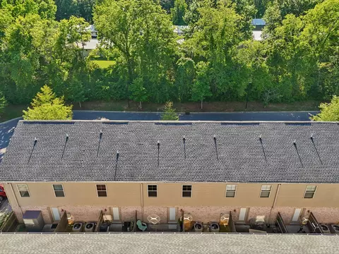 View/Area - 2506 E Main St #A4, Murfreesboro, TN 37127 photo 2 of 3
