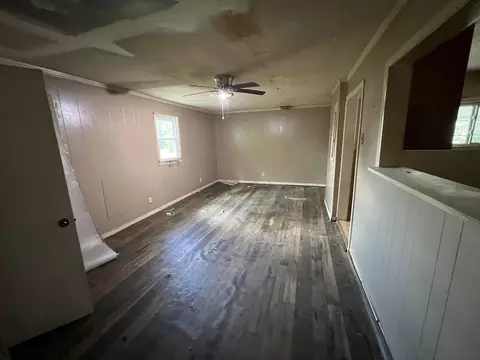 Living - 617 E Main St, Decherd, TN 37324 photo 2 of 3