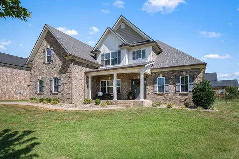 Exterior - 602 Ruby Oaks Ln, Murfreesboro, TN 37128 photo 5 of 17