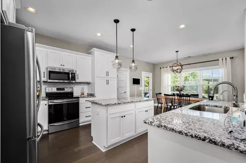 Kitchen - 602 Ruby Oaks Ln, Murfreesboro, TN 37128 photo 3 of 4