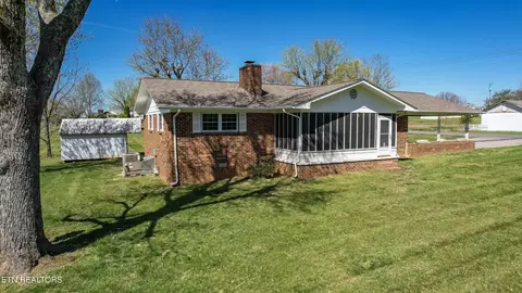 1102 S Tellico St S St, Madisonville, TN 37354