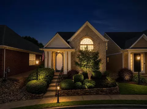 10443 Kensington Cir, Collierville, TN 38017