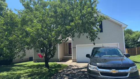 3696 Cindy Jo Dr S, Clarksville, TN 37040