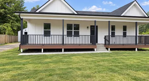 207 E Sagefield Dr, Smyrna, TN 37167