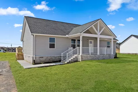 129 Martha Cir, Lafayette, TN 37083