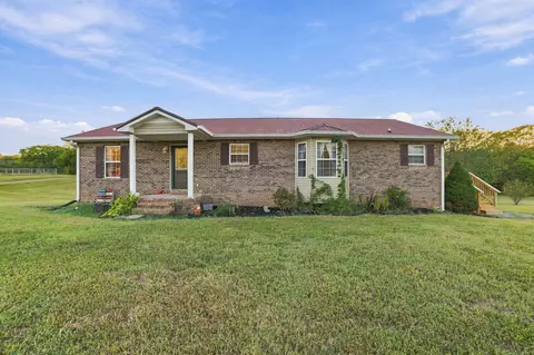 6702 Highway 41 N, Cedar Hill, TN 37032
