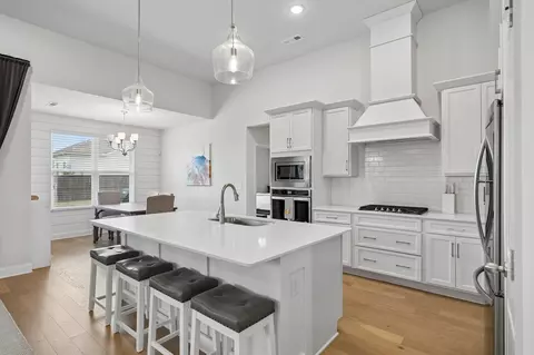 Kitchen - 4005 John Marsh Rd, Spring Hill, TN 37174 photo 2 of 2