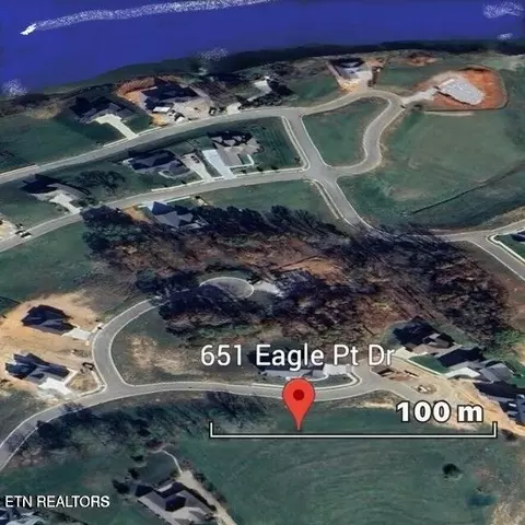 651 Eagle Pt Dr, Loudon, TN 37774 photo 3